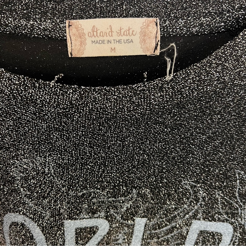 Altar'd State M Shimmer Glitter World Tour 1987 Oversized Tee Pegasus Grunge - Picture 6 of 8